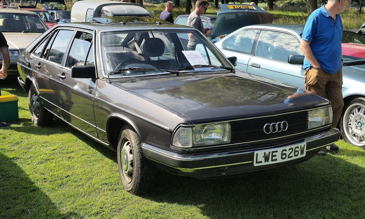 Audi 100 C2 als Kombi