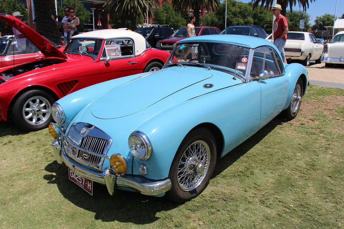 MG MGA als Coupé