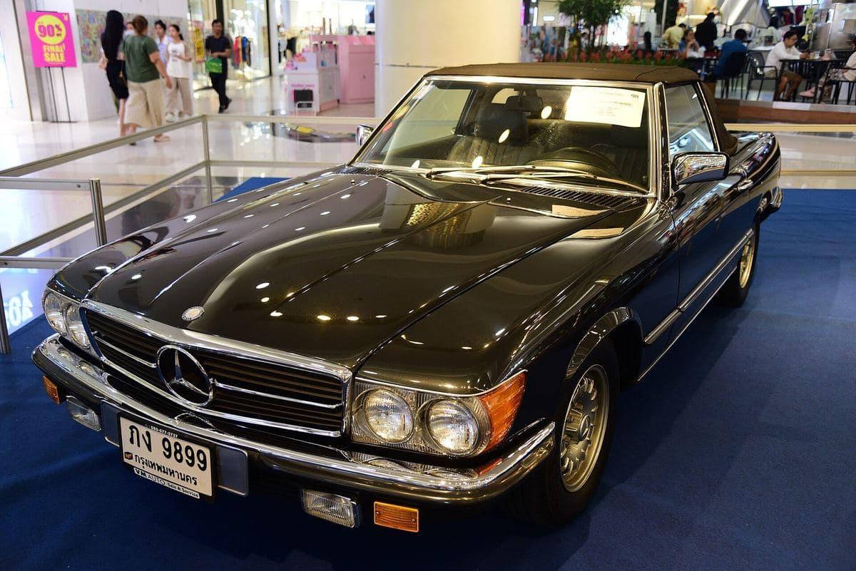 Mercedes-Benz R107 als Roadster