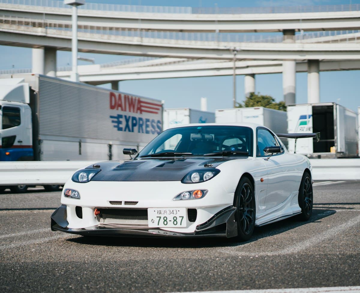 Mazda RX-7 FD, Modellporträt