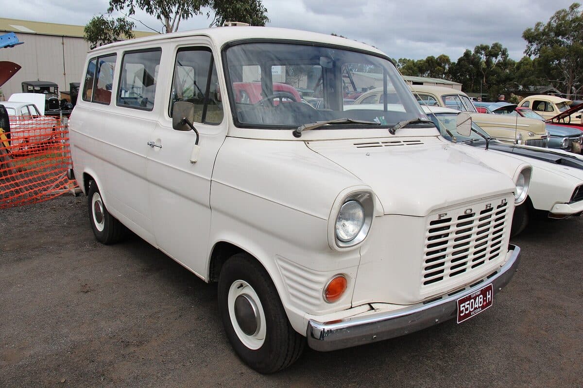 Ford Transit Mk1, Modellporträt