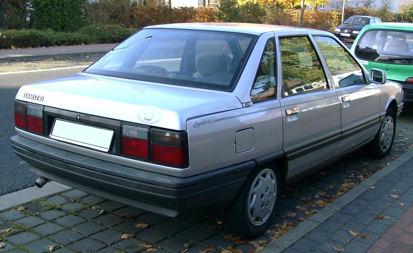 Renault 21: Quer, längs und einmal mit Allrad (1986–1994) Renault 21: Quer, längs und einmal mit Allrad (1986–1994), Bild zum Zitat