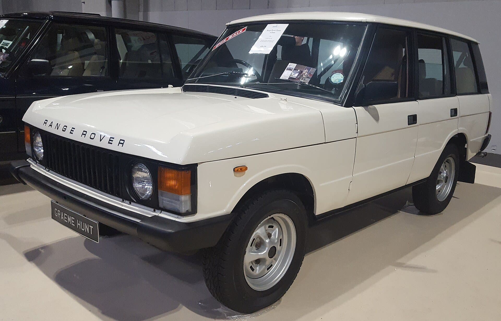 Range Rover Classic: Das Auto, das im Louvre stand (1970–1996) Range Rover Classic: Das Auto, das im Louvre stand (1970–1996), Bild zum Zitat