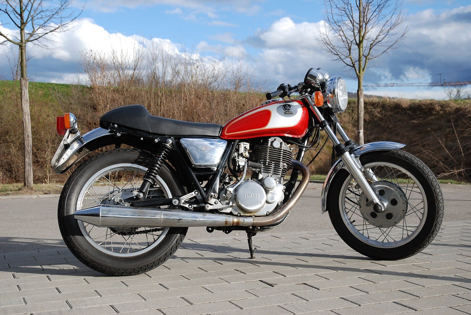 Yamaha SR 500: Single Road mit Kickstarter (1978–1999) Yamaha SR 500: Single Road mit Kickstarter (1978–1999), Bild zum Zitat