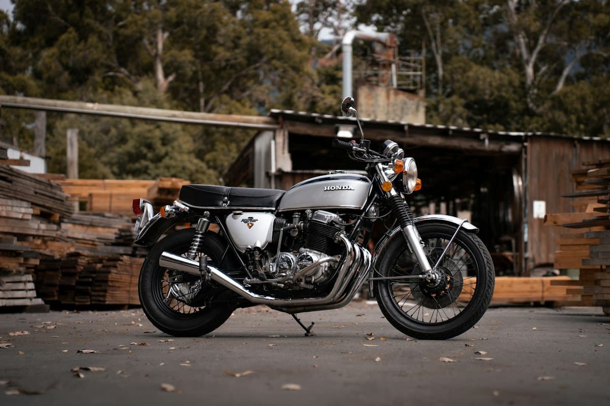 Honda CB 750 Four Honda CB 750 Four, Modellporträt