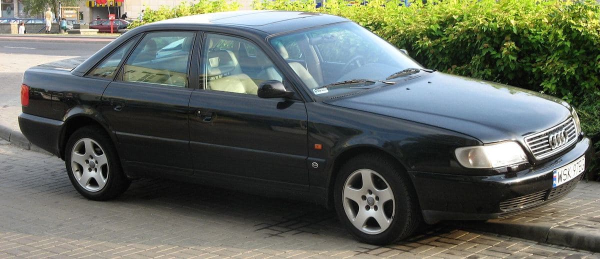 Audi 100 C4 als Limousine Audi 100 C4 als Limousine
