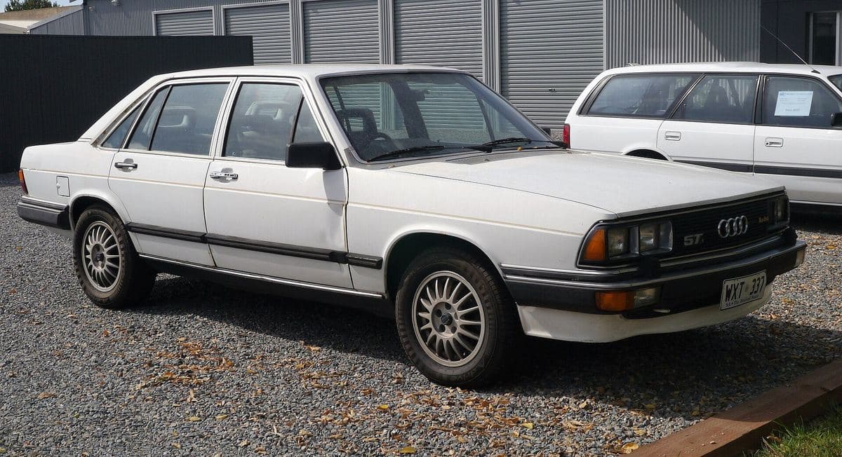 Audi 200 als Limousine Audi 200 als Limousine