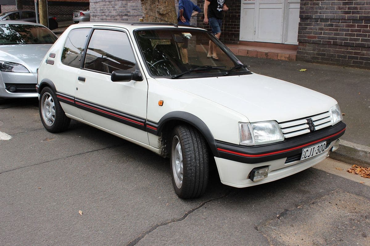 Peugeot 205 als Schrägheck Peugeot 205 als Schrägheck