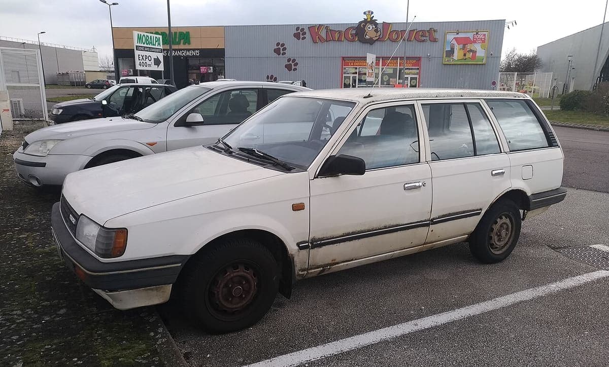Mazda 323 BF als Kombi Mazda 323 BF als Kombi