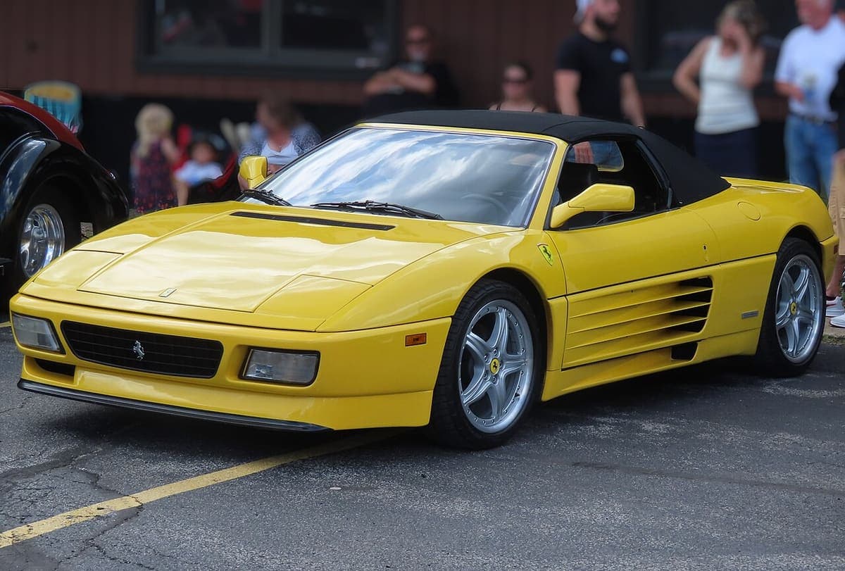 Ferrari 348 als Cabriolet Ferrari 348 als Cabriolet