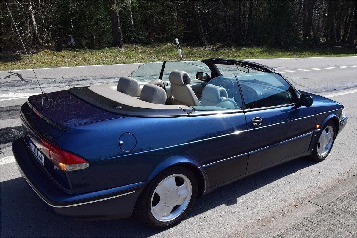 Saab 900 II als Cabriolet Saab 900 II als Cabriolet