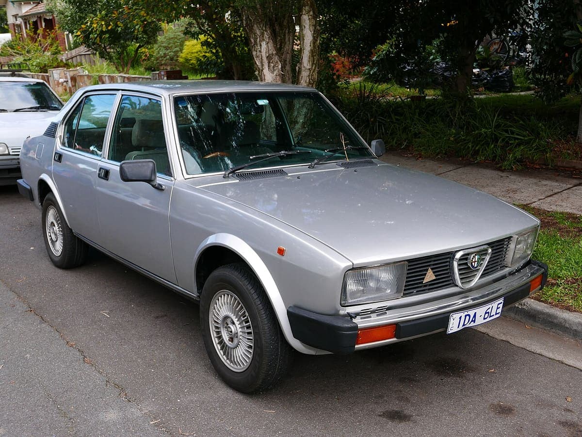 Alfa Romeo Alfetta als Limousine Alfa Romeo Alfetta als Limousine