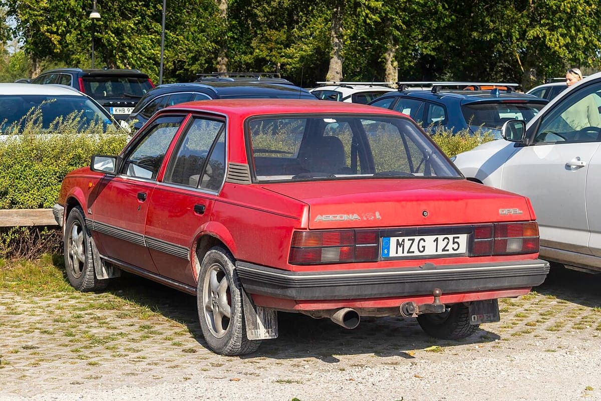 Opel Ascona C als Limousine Opel Ascona C als Limousine