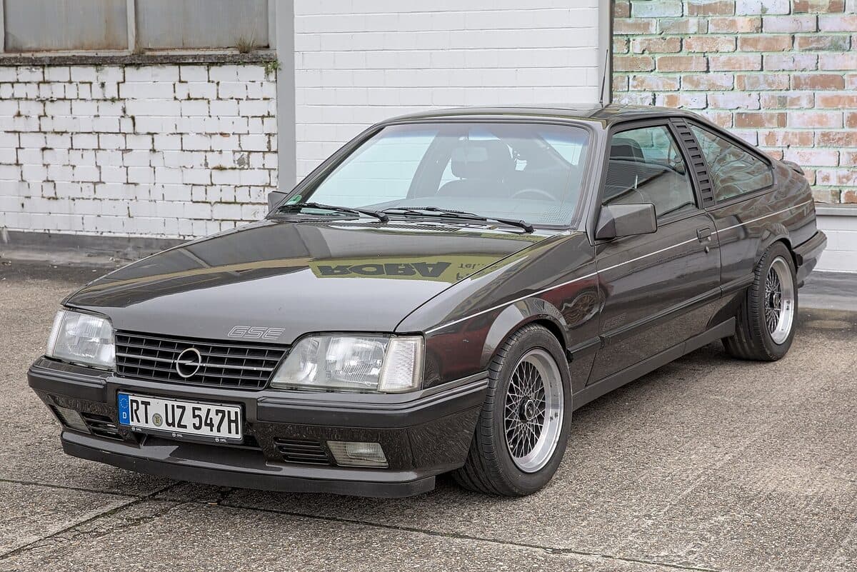 Opel Monza: Das Coupé mit dem digitalen Cockpit (1978–1986) Opel Monza: Das Coupé mit dem digitalen Cockpit (1978–1986), Bild zum Zitat