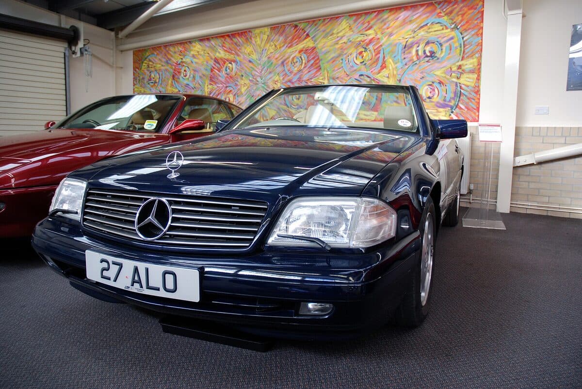 Mercedes-Benz R129 Mercedes-Benz R129, Modellporträt