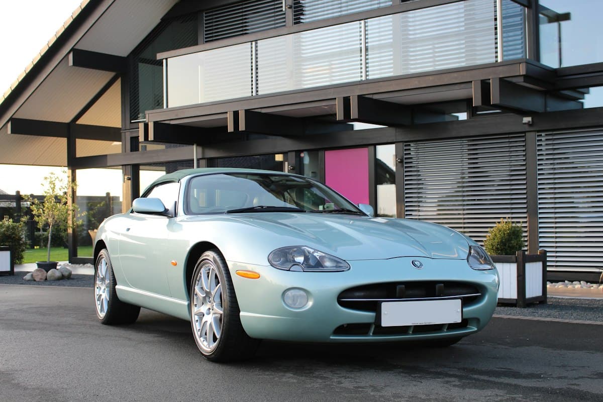 Jaguar XK8 Jaguar XK8, Modellporträt